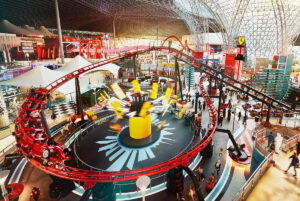 Ferrari World внутри